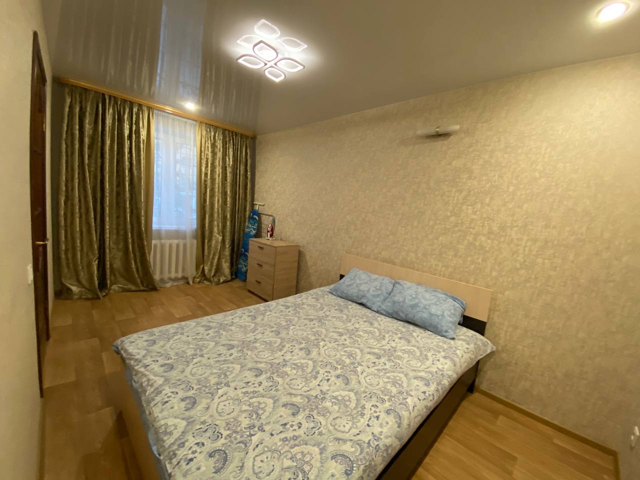 Двухкомнатная квартира на ул.Автозаводская 85